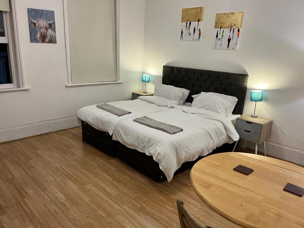 City Studio Flat Лондон Екстер'єр фото