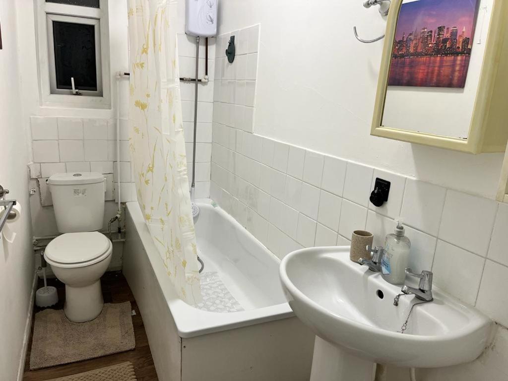 City Studio Flat Лондон Екстер'єр фото